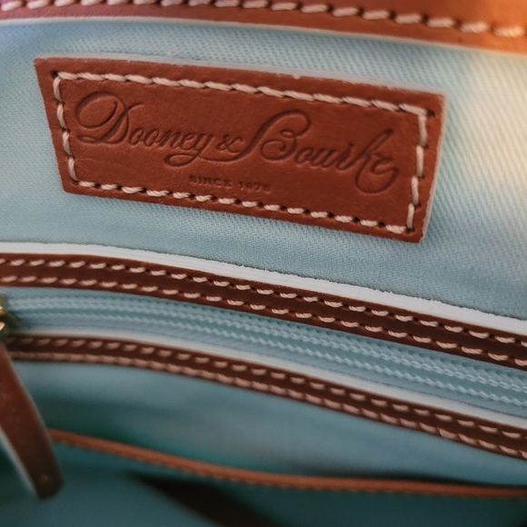 Dooney & Burke Disney Orange Bird Epcot Flower & Garden Festival Satchel, BNWOT - Picture 10 of 12